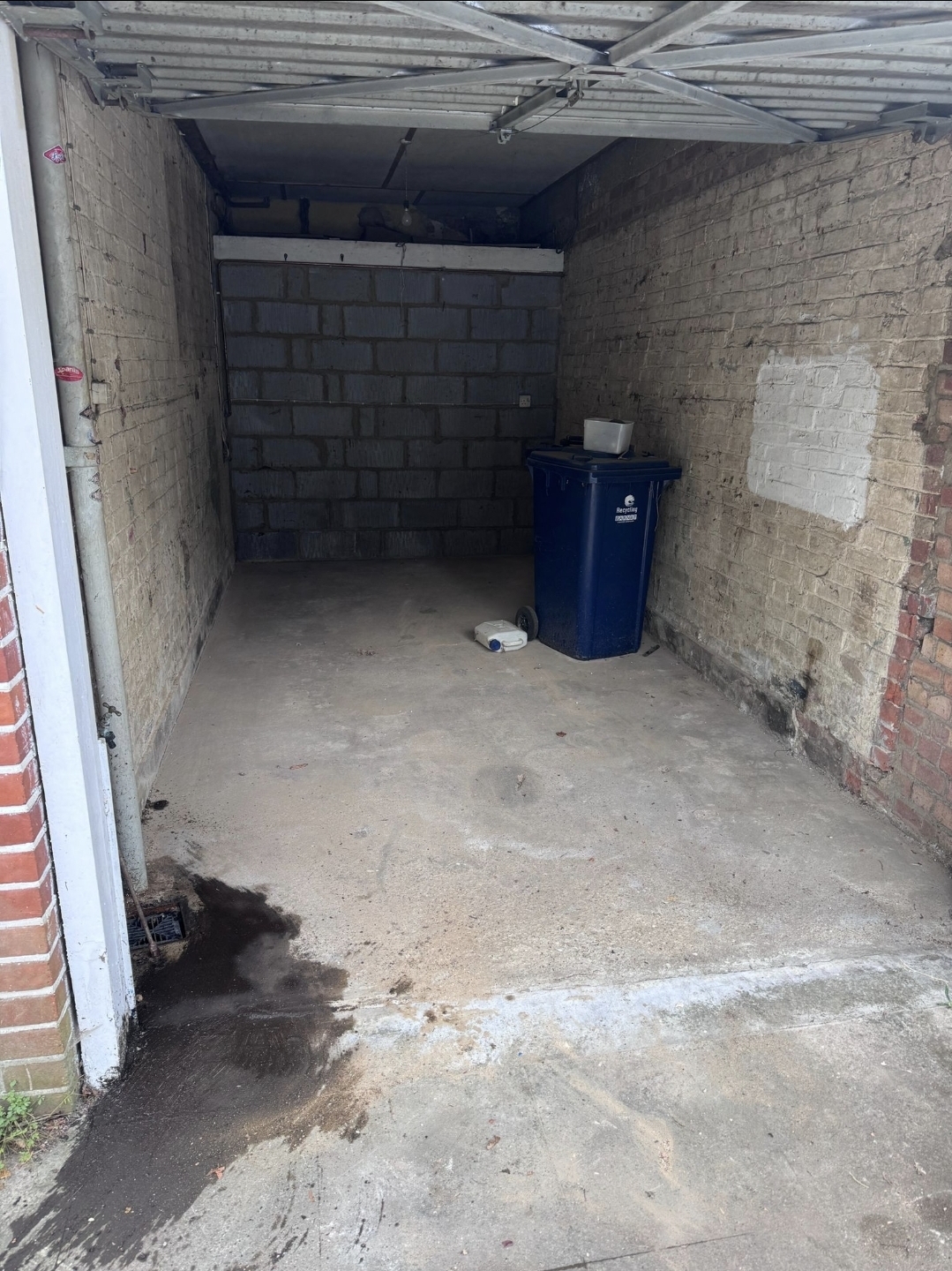 Garage before renovation